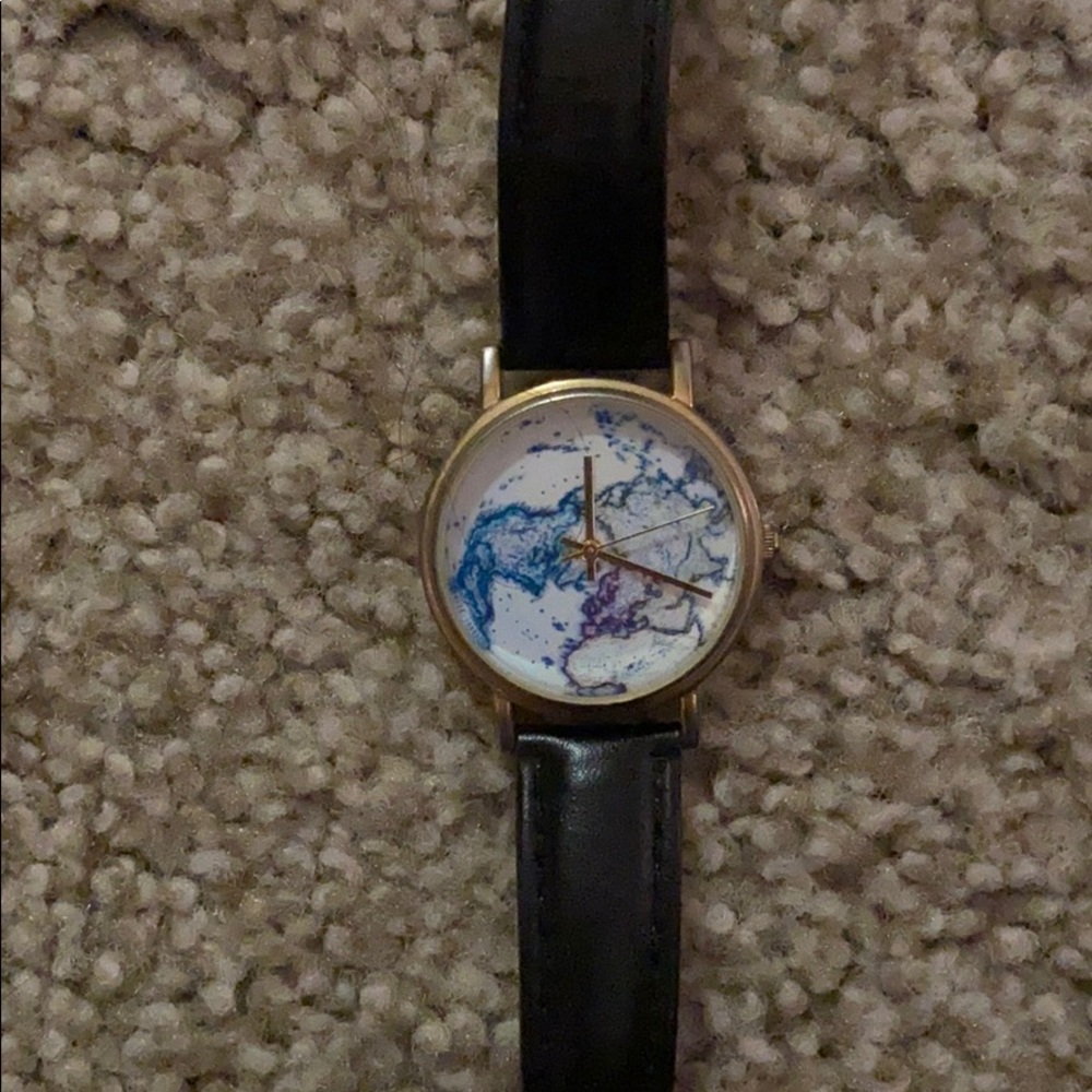 Map watch - Picture 2 of 2